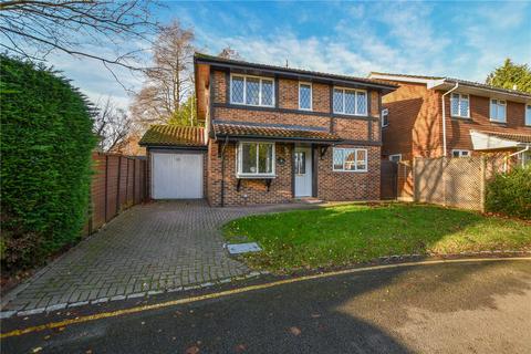 4 bedroom detached house for sale, Woodhurst Lane, Berkshire RG41