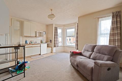 108 Macnaghten Road, Southampton, SO18 1GH