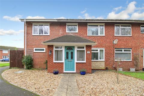 4 bedroom end of terrace house for sale, Honeybone Walk, Swindon SN3