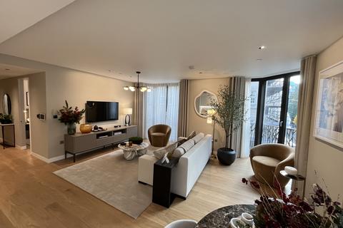 2 bedroom apartment for sale, Great Portland Street, London W1W