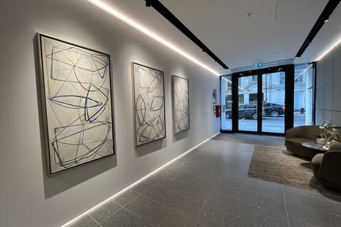 Great Portland Street, London W1W