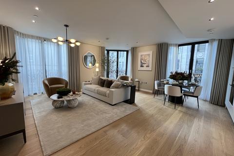 undefined, Great Portland Street, London W1W