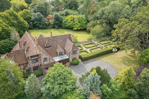 Beverley Lane, Coombe Hill, Kingston, Wimbledon, KT2