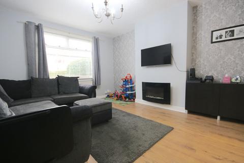 2 bedroom flat to rent, Parkhead Loan, Edinburgh, EH11