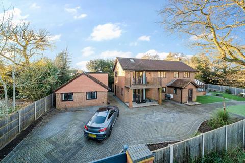 6 bedroom detached house for sale, Moulsham Copse Lane, Yateley GU46