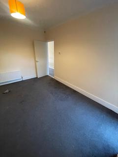 2 bedroom flat to rent, Stamfordham Road, Newcastle upon Tyne NE5