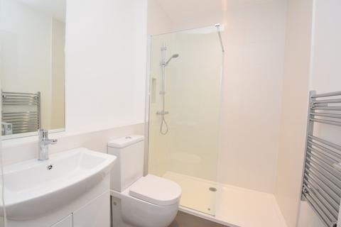 1 bedroom in a flat share to rent, 30a Bushey Hall Road, Bushey WD23