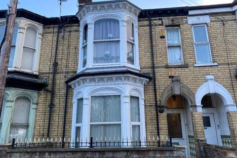 2 bedroom terraced house for sale, Spring Bank West, Hull, HU3 1LD