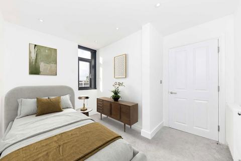 2 bedroom flat for sale, Portland Road, London SE25