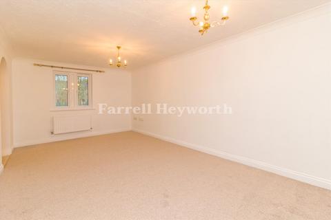 2 bedroom flat for sale, Waters Edge Green, Preston PR3