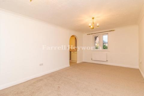 2 bedroom flat for sale, Waters Edge Green, Preston PR3