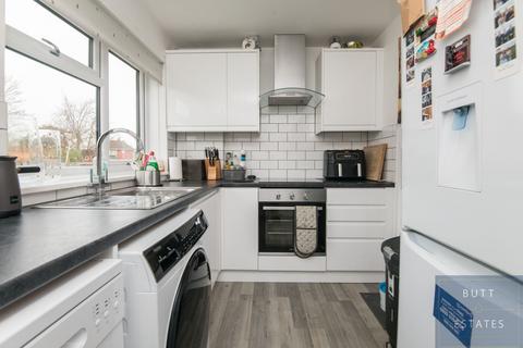 90 Birchy Barton Hill, Exeter, EX1 3HE