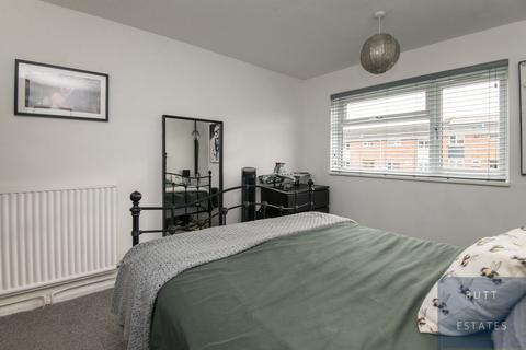 90 Birchy Barton Hill, Exeter, EX1 3HE