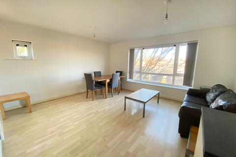 3 bedroom flat to rent, Foster Street, Salford M5