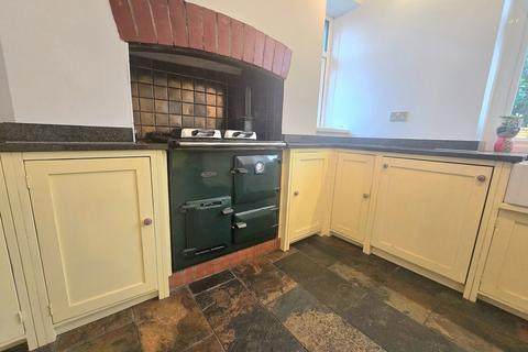 6 Bryn Awel, Crynant, Neath, SA10 8SR