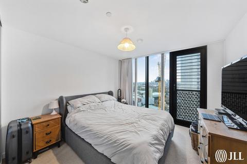 2 bedroom apartment for sale, Stratosphere Tower, Great Eastern Road, London, E15