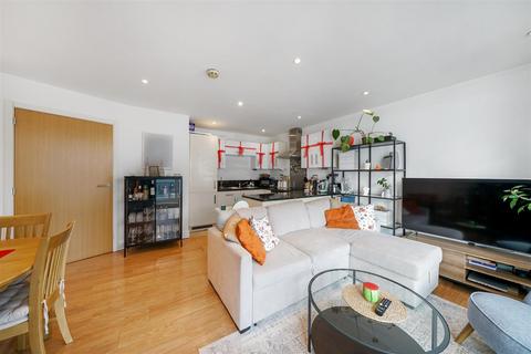 1 bedroom apartment for sale, The Galley, Basin Approach, Gallions Reach, E16