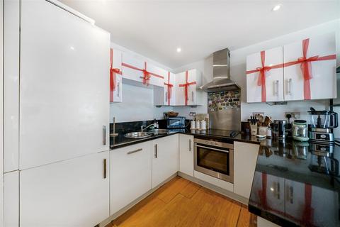 1 bedroom apartment for sale, The Galley, Basin Approach, Gallions Reach, E16