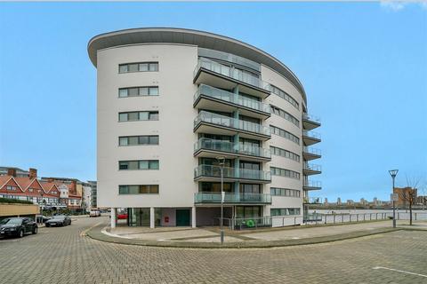 1 bedroom apartment for sale, The Galley, Gallions Reach, E16