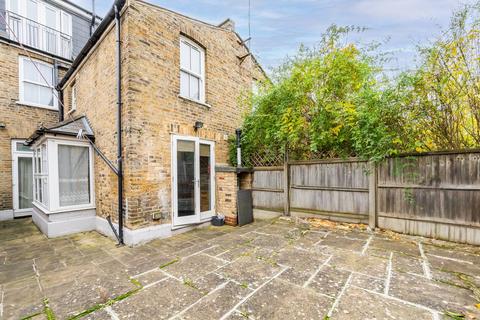 6 bedroom terraced house to rent, Gathorne Road, N22, Wood Green, London, N22