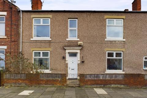 3 bedroom terraced house for sale, Chirton West View, North Shields