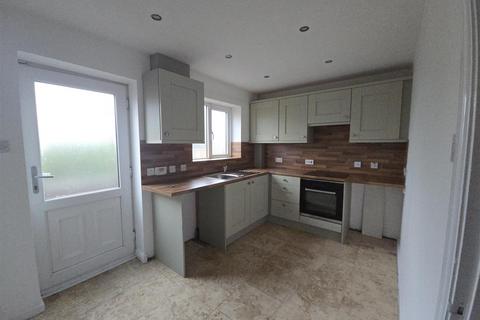 14 Charles Shaw Close, Oldham, OL4 2JN