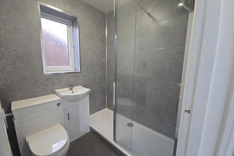 14 Charles Shaw Close, Oldham, OL4 2JN