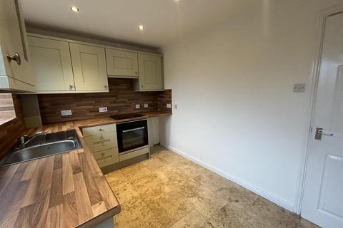 14 Charles Shaw Close, Oldham, OL4 2JN