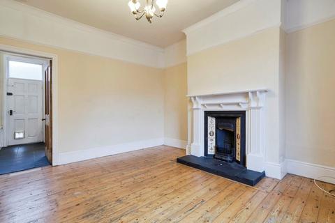 59 Apperley Road, Bradford, BD10 9SH