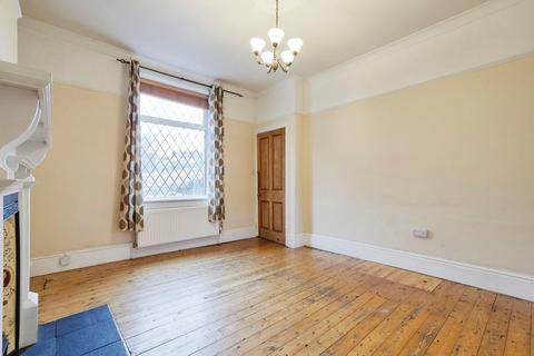 59 Apperley Road, Bradford, BD10 9SH