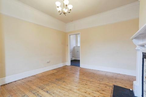 59 Apperley Road, Bradford, BD10 9SH