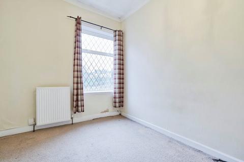 59 Apperley Road, Bradford, BD10 9SH
