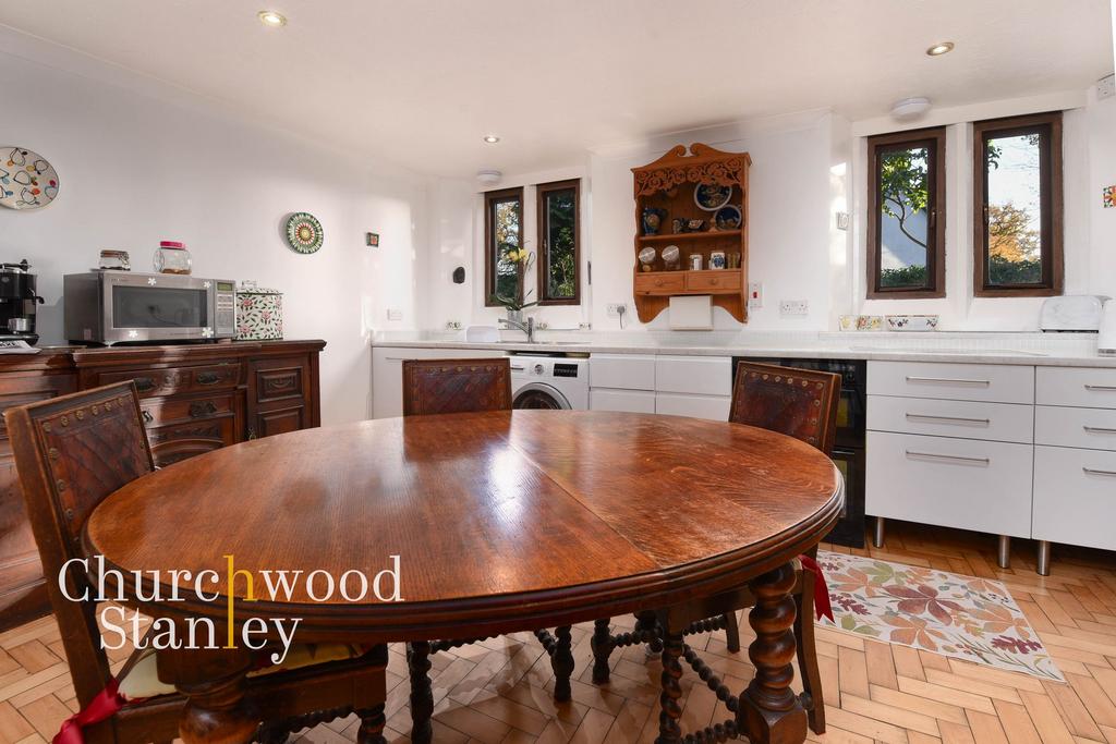 Kitchen / breakfast room