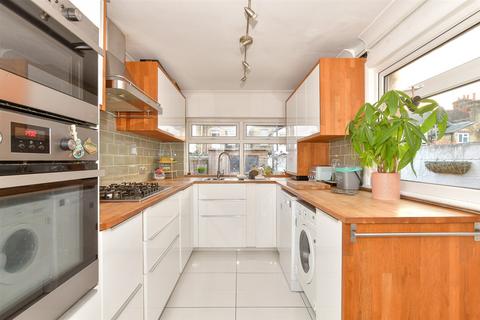 3 bedroom end of terrace house for sale, Granville Road, Gravesend, Kent