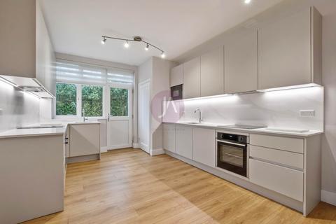 6 bedroom detached house to rent, Highview Gardens, Golders Green, London, NW11