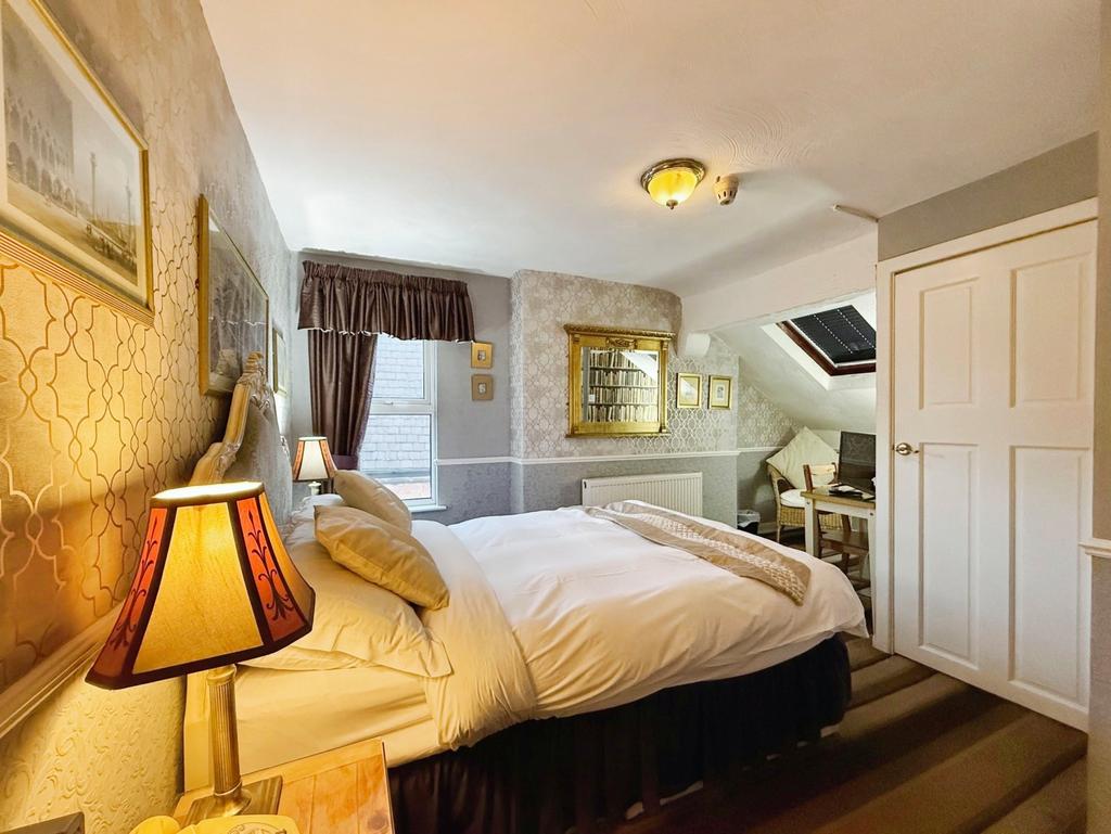 Picture No. 77