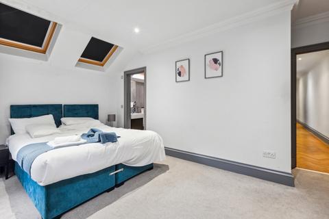 2 bedroom flat for sale, Ongar Road, West Brompton, London