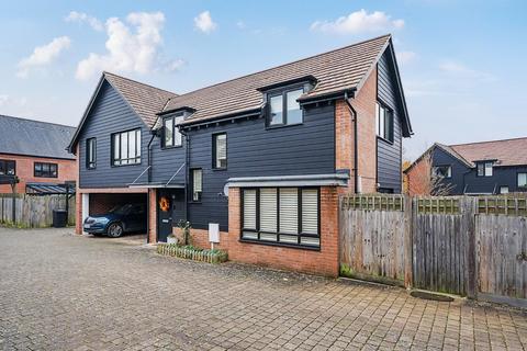 2 bedroom semi-detached house for sale, Hawley Drive, Leybourne, West Malling