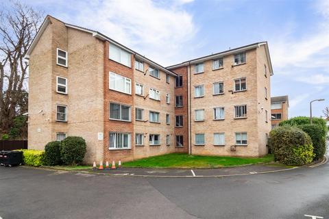 2 bedroom apartment for sale, Wellesley Road, Sutton