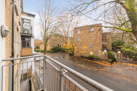 2 bedroom flat to rent, Cubitt Street, London