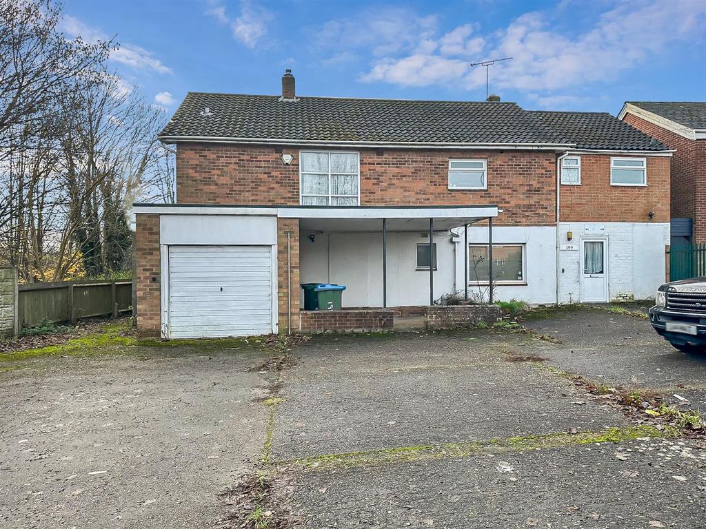 Front Garden & Car Parking Area