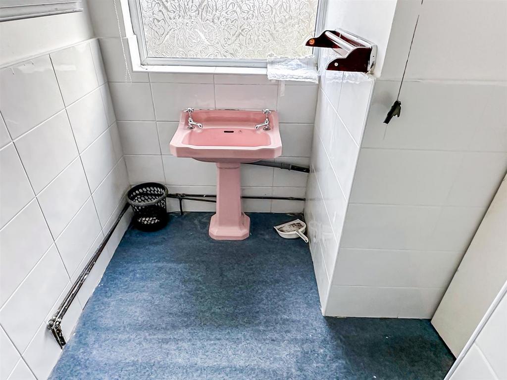 First Floor Shower Room
