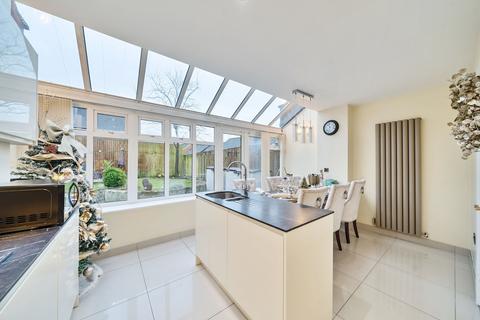 47 Fairview Drive, Adlington, Chorley, PR6 9SB