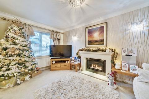 47 Fairview Drive, Adlington, Chorley, PR6 9SB