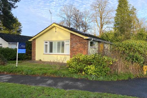 2 bedroom bungalow for sale, Glenwood Close, West Moors