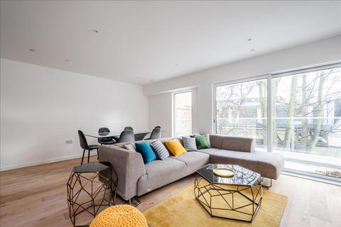 3 bedroom apartment for sale, Powell Road, Lower Clapton, E5