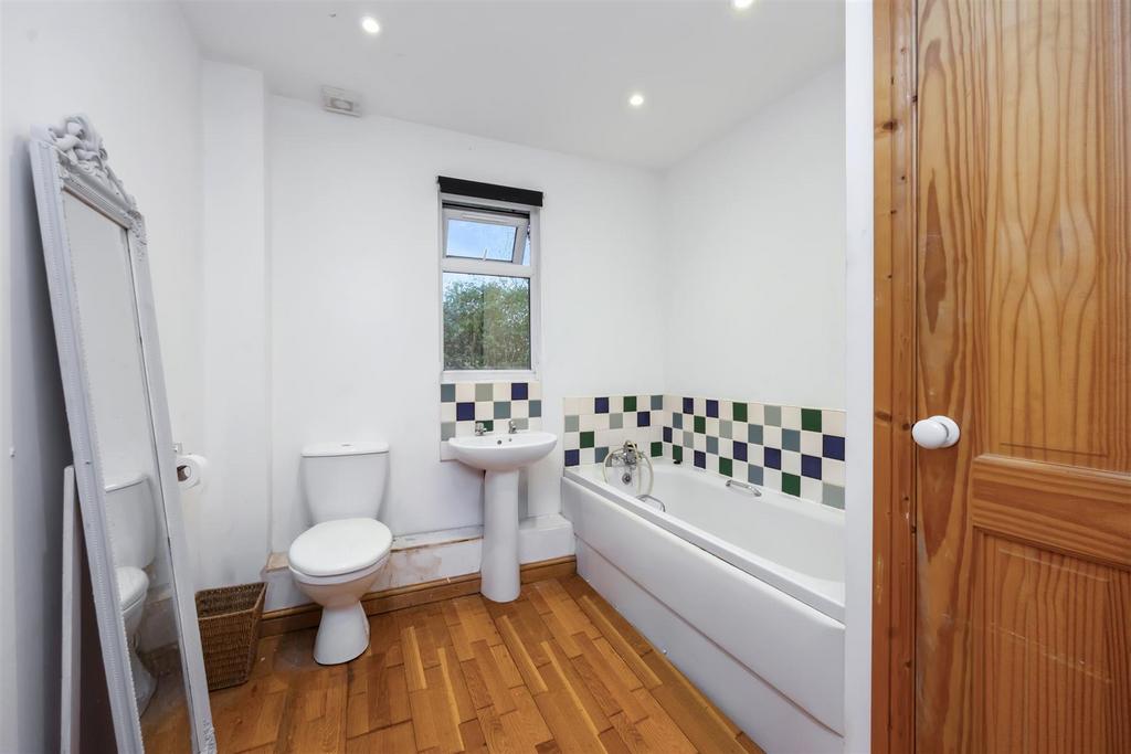 Annexe Bathroom