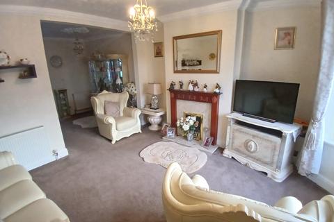 3 bedroom semi-detached house for sale, Cleves Avenue, Ferryhill, County Durham, DL17