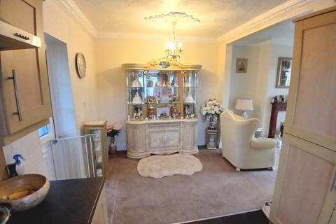 3 bedroom semi-detached house for sale, Cleves Avenue, Ferryhill, County Durham, DL17