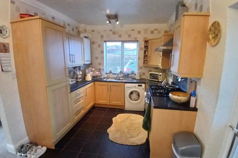 3 bedroom semi-detached house for sale, Cleves Avenue, Ferryhill, County Durham, DL17